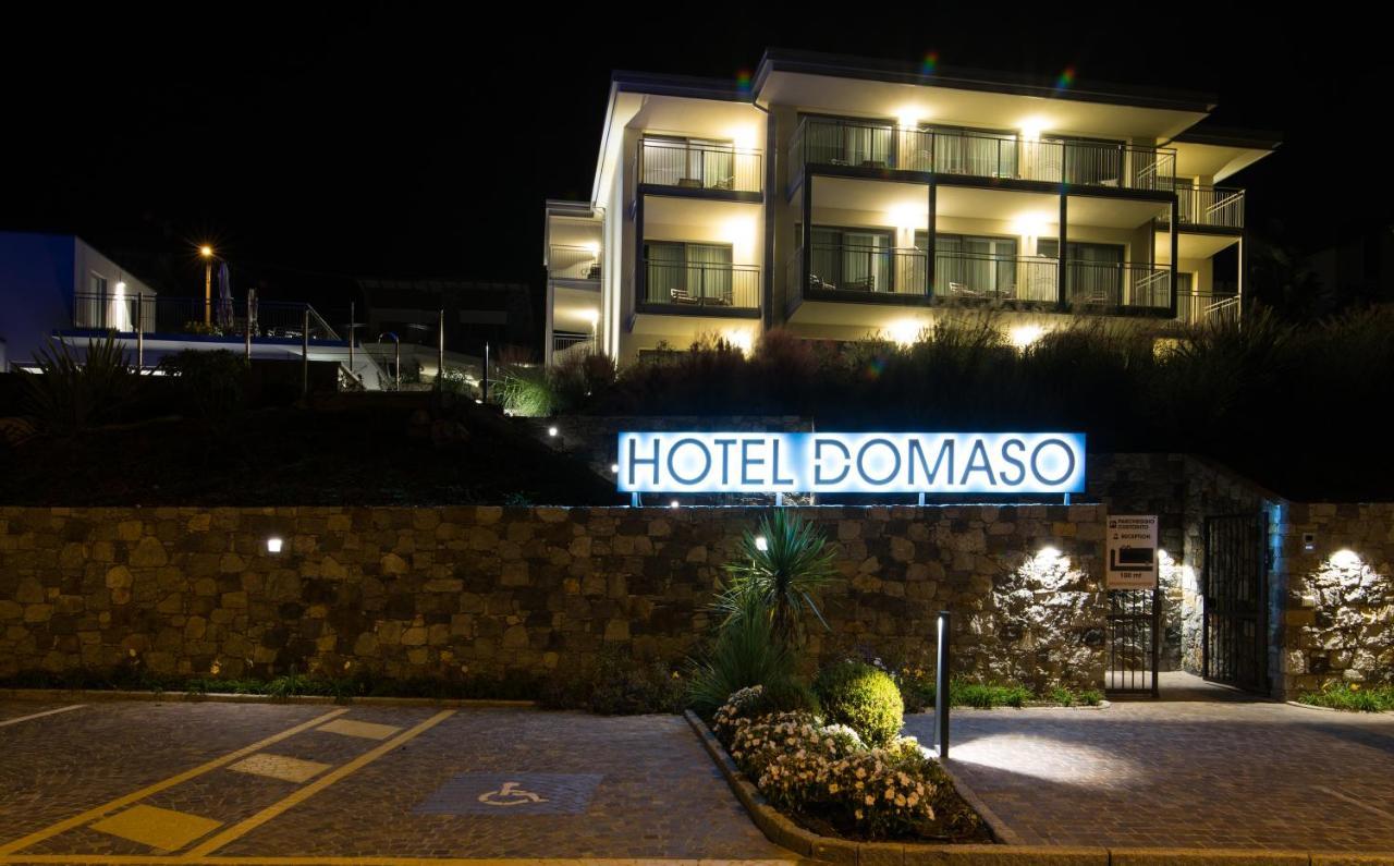 Hotel Домасо Екстериор снимка