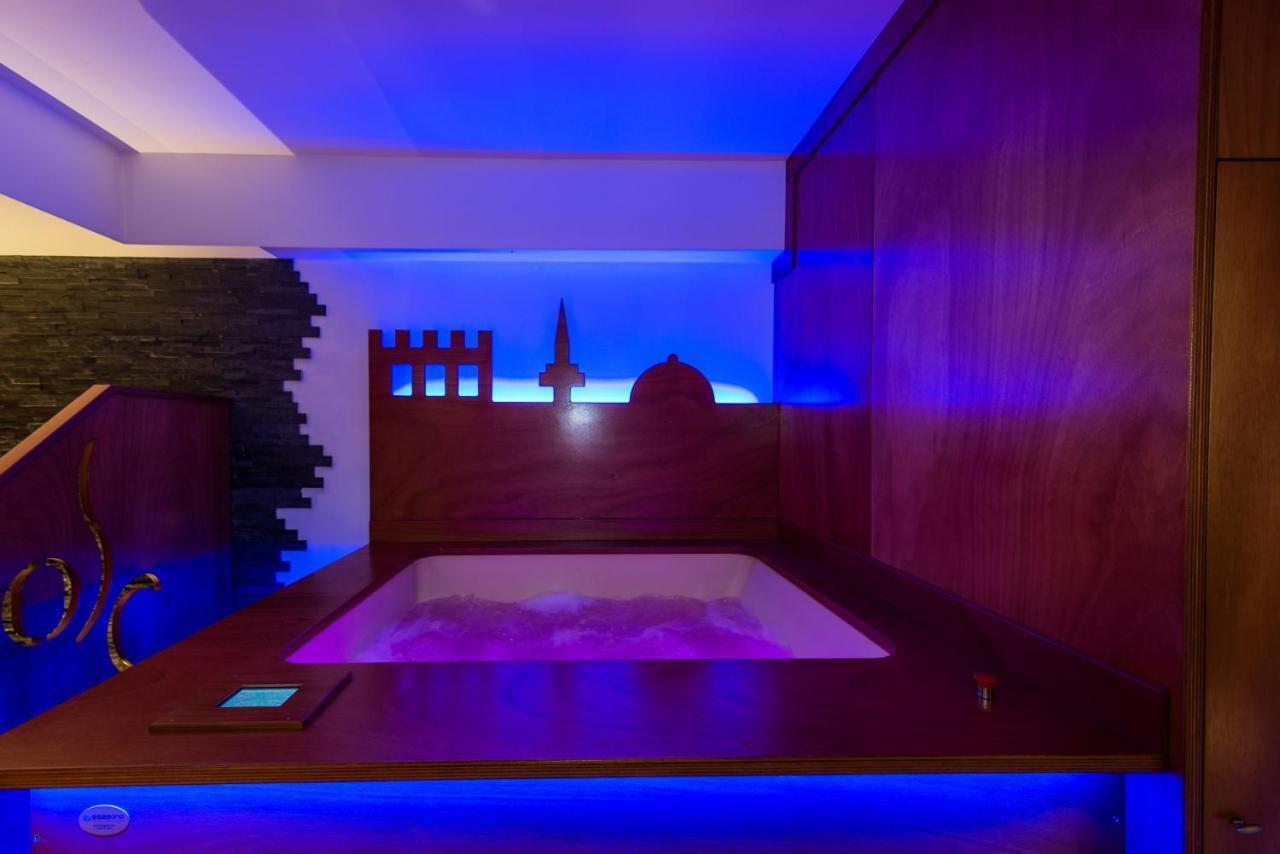 Hotel Домасо Екстериор снимка